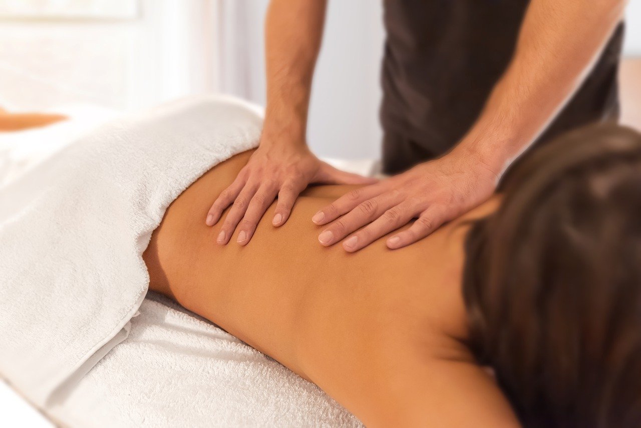 Jakie cechy powinien mieć profesjonalny masażysta?